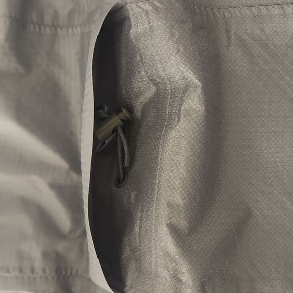 Eddie Bauer WeatheredgePro Rain Jacket - Picture 7 of 7